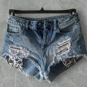 Disney Mickey Mouse denim shorts #MickeyMouse #disney vintage excellent quality